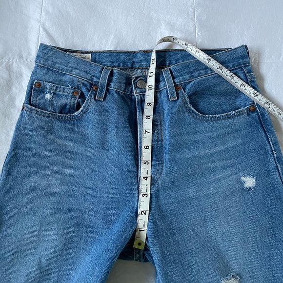 NWOT $108 Levi’s 501 Original Fit Women's Jeans 27x30 - Picture 13 of 14